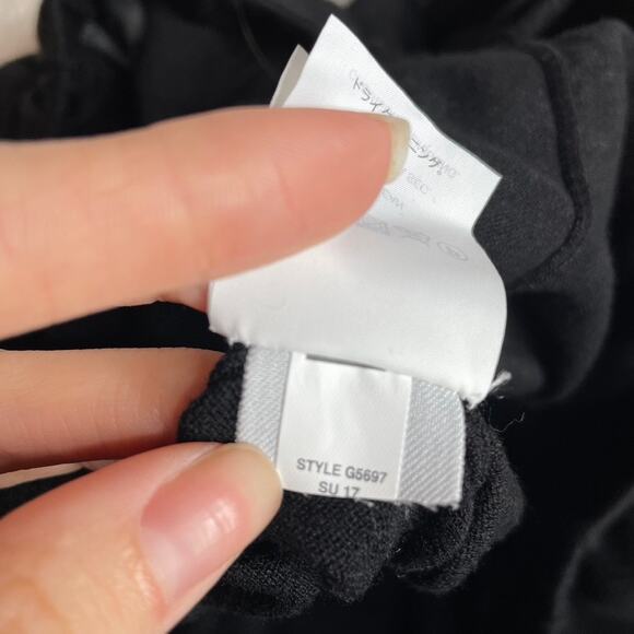 J CREW Black Ruffleneck Off The Shoulder Thick Blouse Top Large L - Picture 3 of 5